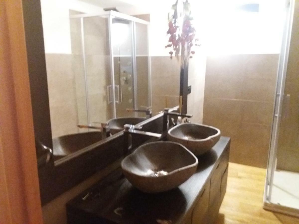 Deacons Lodge バルドネッキア エクステリア 写真